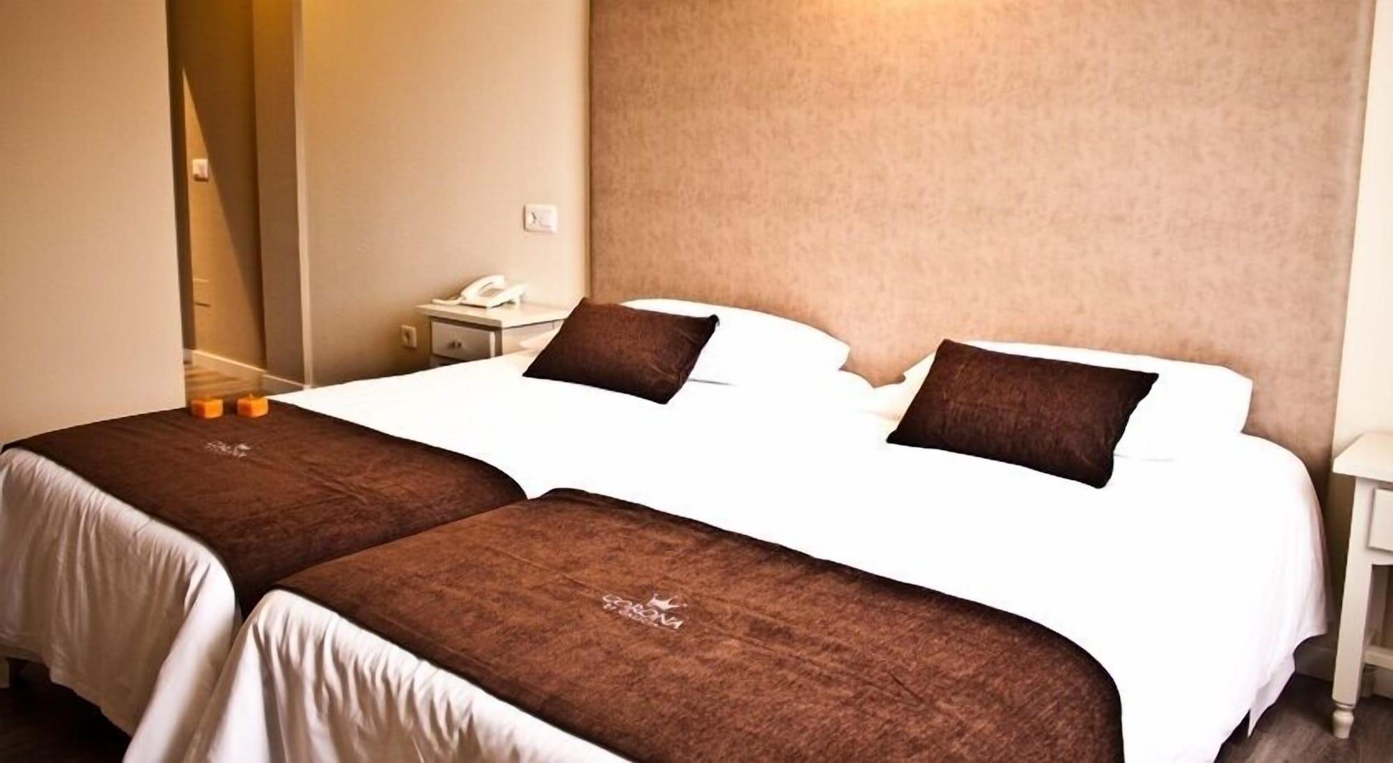 Hotel Corona De Galicia Valga Kültér fotó