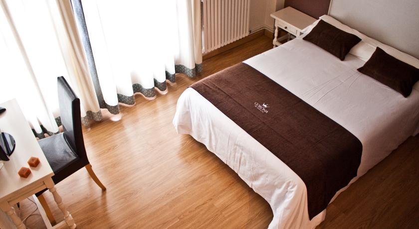 Hotel Corona De Galicia Valga Kültér fotó
